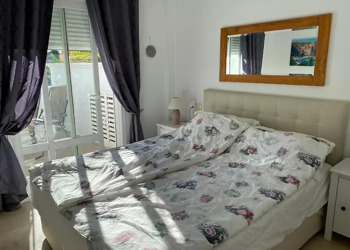 Bahia De Casares * 에스테포나