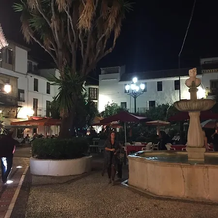 Casares Real Lägenhet Estepona