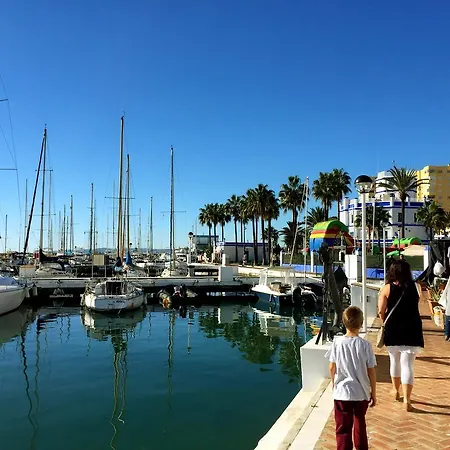 Bahia De Casares Апартаменты *