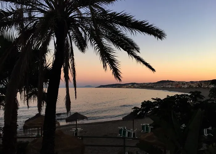 Bahia De Casares Apartman Estepona